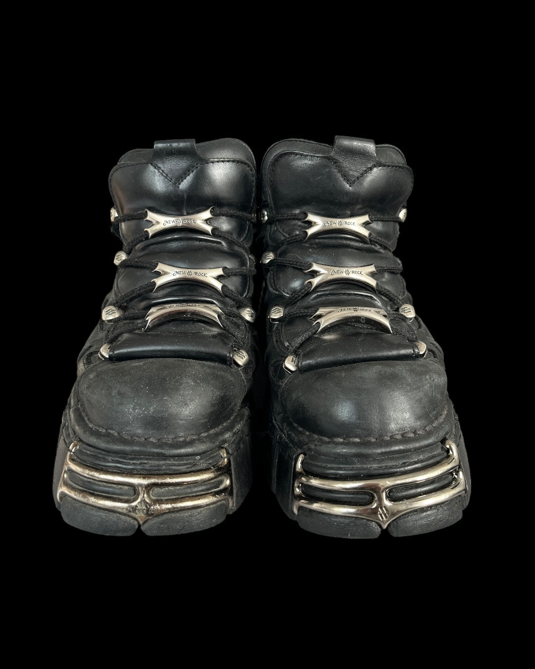 NEW ROCK BOOTS