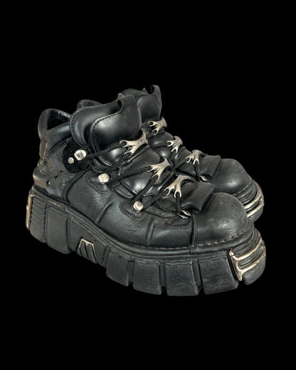NEW ROCK BOOTS