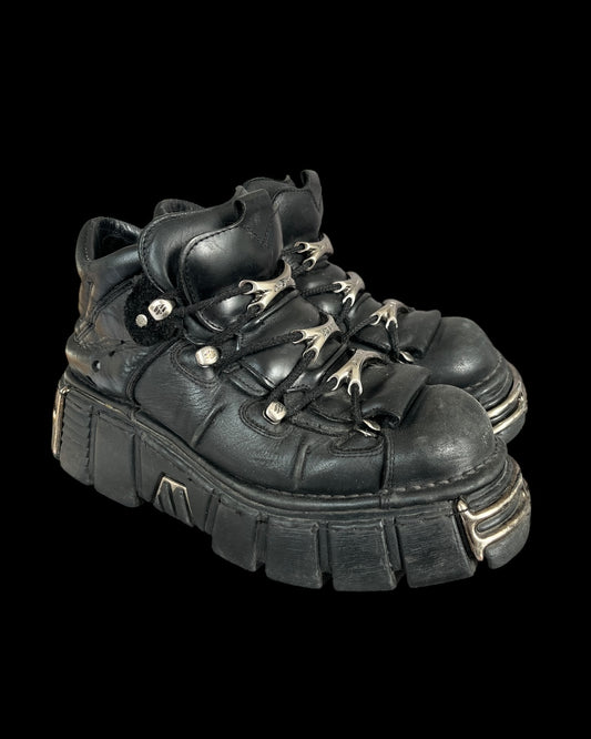 NEW ROCK BOOTS