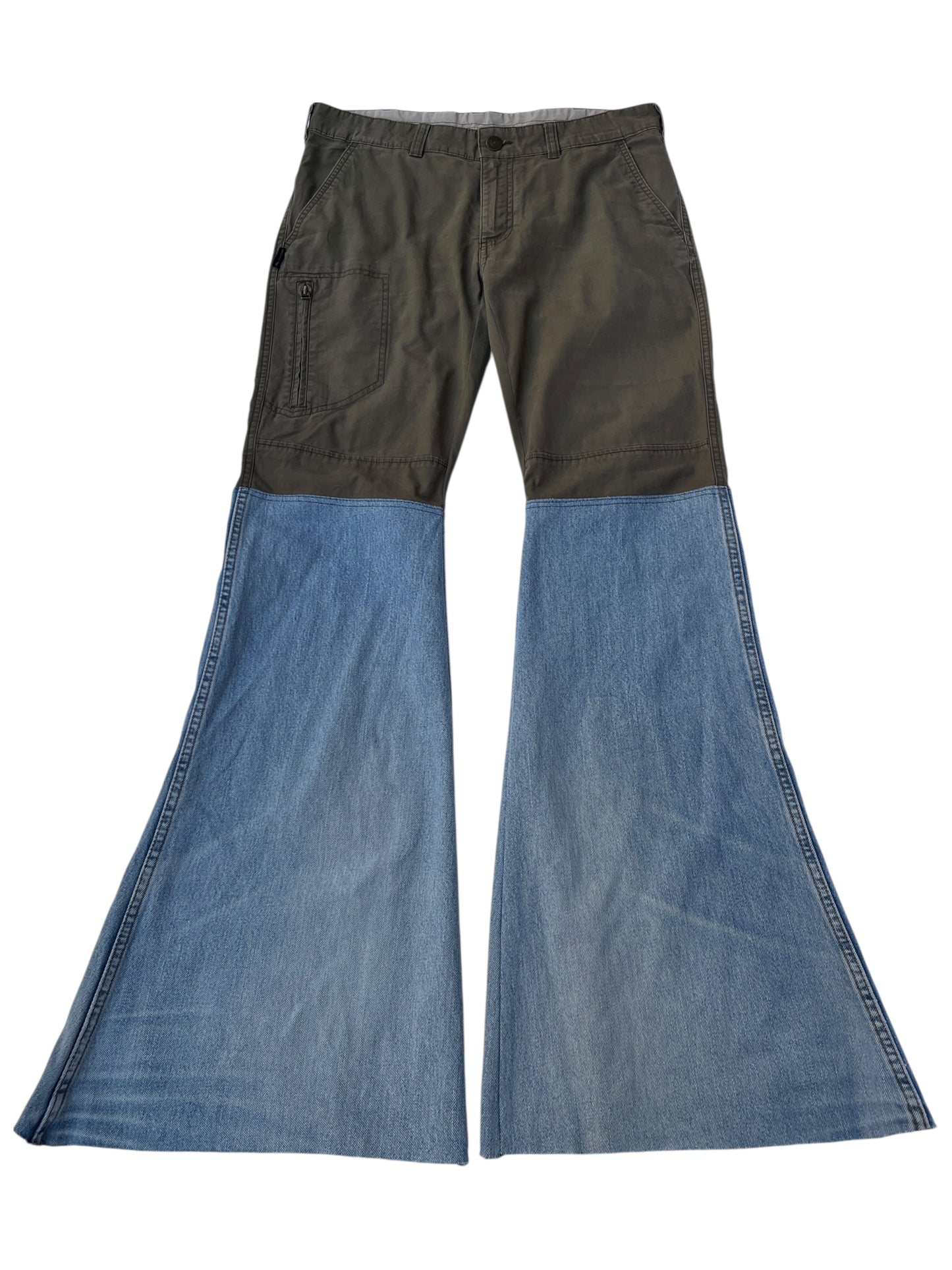 SV Split Flared Jeans